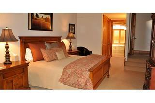 Villas At Tristant