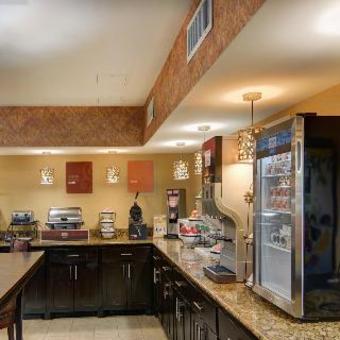 Hotel Comfort Inn
