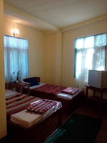 Hostal Power Guesthouse