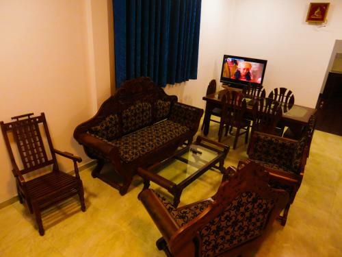 Hostal Kadolana Villa