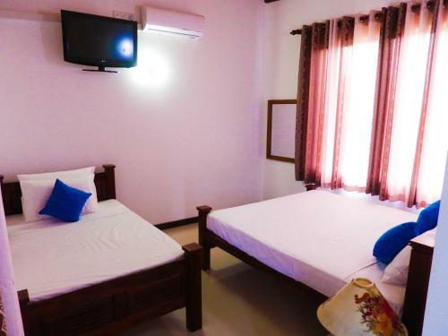 Hostal Kadolana Villa