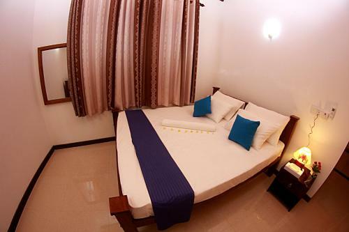 Hostal Kadolana Villa
