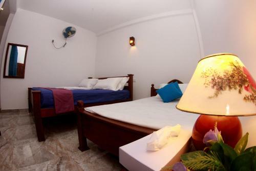 Hostal Kadolana Villa