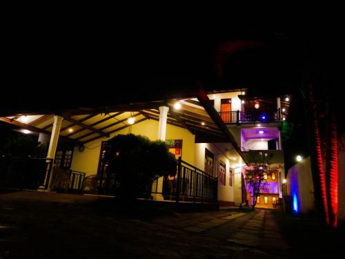 Hostal Kadolana Villa