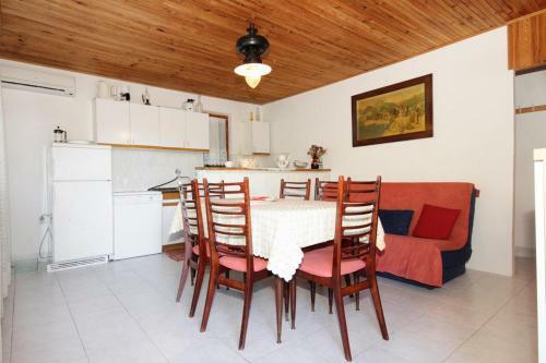 Apartment Uvala Stoncica 8941a