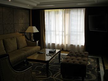 President Hotel