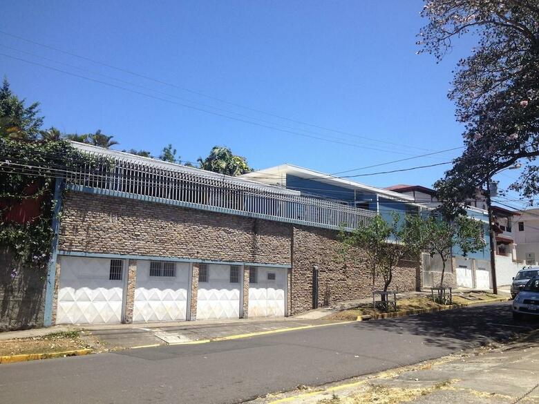 Costa Rica Backpackers Hostel