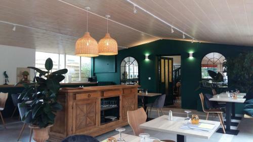 Hotel Le Ch�ne Vert