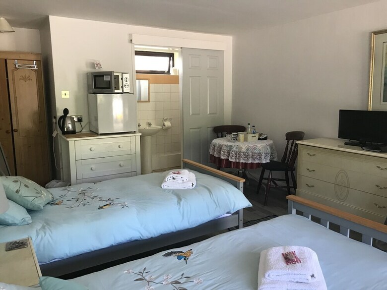 Pinewood Lodge
