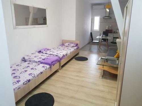 Georgiana Apartments