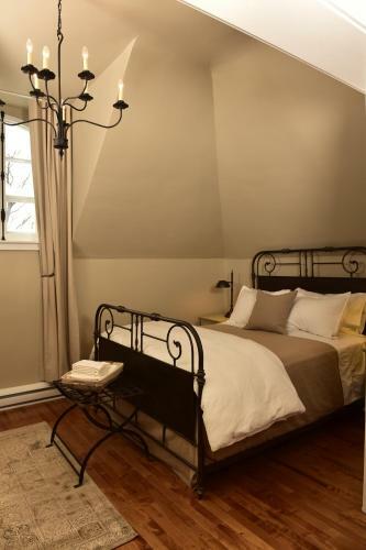 Hotel Manoir Maplewood