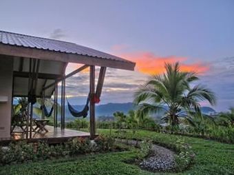 Posada Vista Guapa Surf Camp
