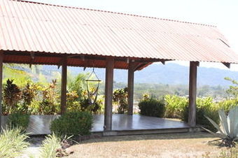 Posada Vista Guapa Surf Camp