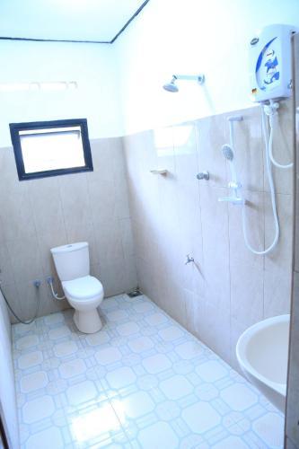 Hostal Yaarl Holiday Inn