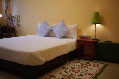 Bed & Breakfast 28 Path Inn