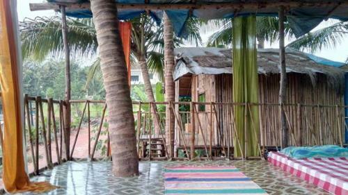Om Gravity Eco Resort