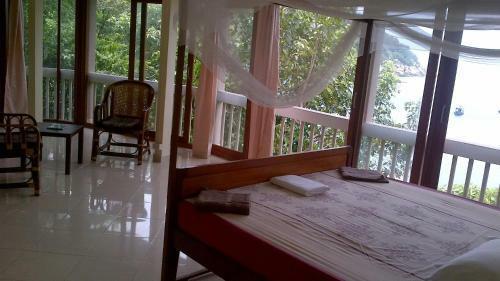 Hin Wong Apartments Dive & Snorkel Resort