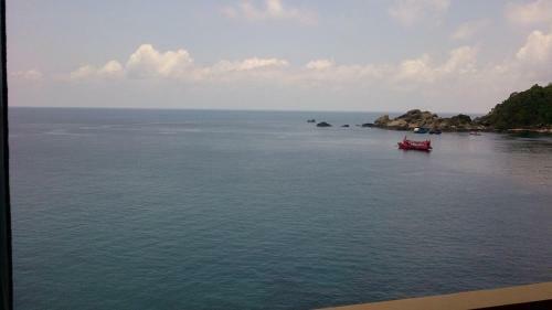 Hin Wong Apartments Dive & Snorkel Resort