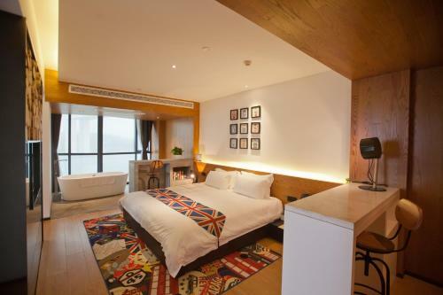 Aizhu Boutique Theme Hotel
