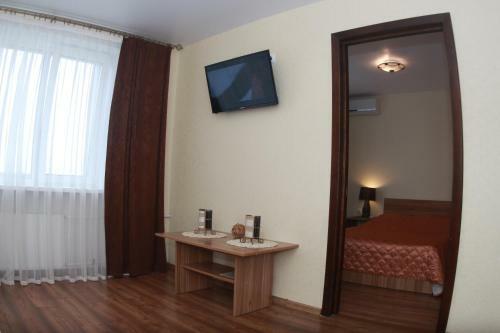 Hotel Oktyabrskaya