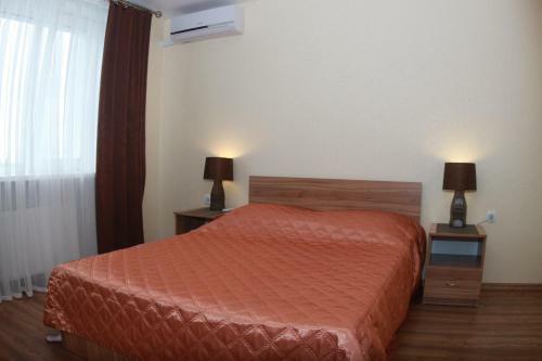 Hotel Oktyabrskaya