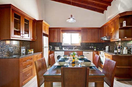 G&e Beach Apartment