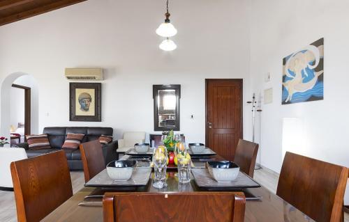 G&e Beach Apartment