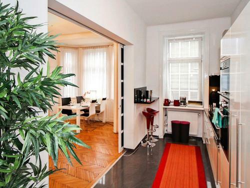 Apartment Romantic Living