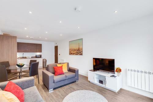 Metalworks By Ur Stay Apartments