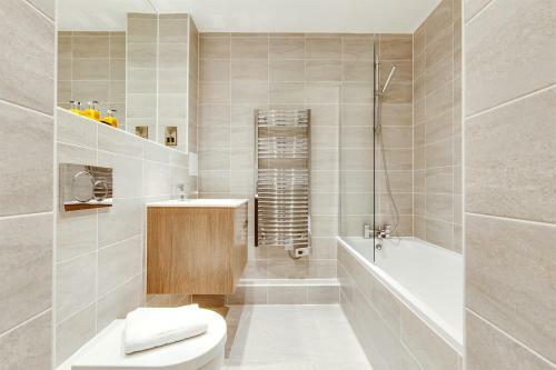 Metalworks By Ur Stay Apartments