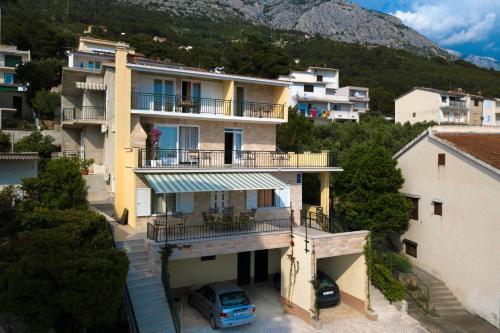 Hostal Twin Room Brela 2717a