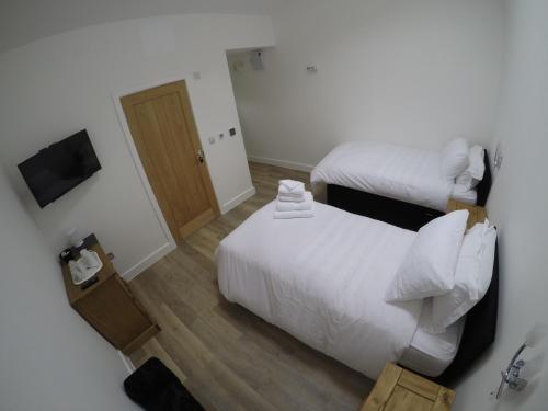 Deepcut Lodge Bed & Breakfast