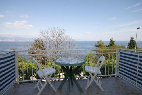 Hostal Double Room Medveja 7775e