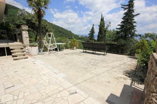 Apartment Medveja 2305b