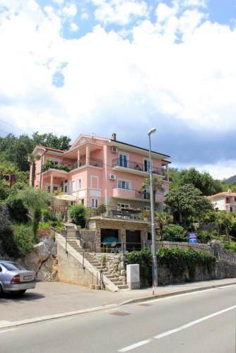 Apartment Medveja 2305b
