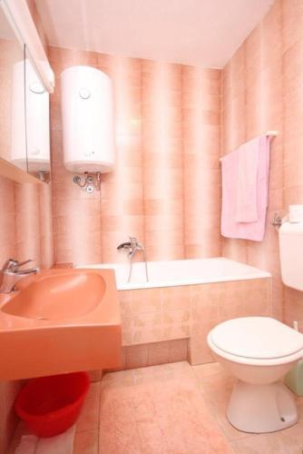 Apartment Medveja 7852a