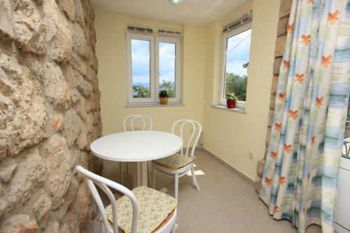 Hostal Double Room Medveja 2305b