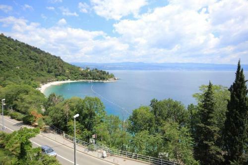 Hostal Double Room Medveja 2305b