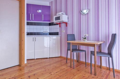 Apartment Pjescana Uvala 7612e