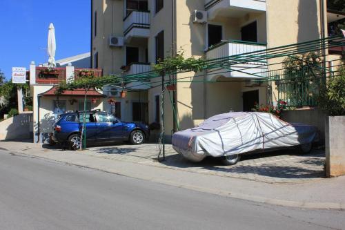 Apartment Pjescana Uvala 7612e