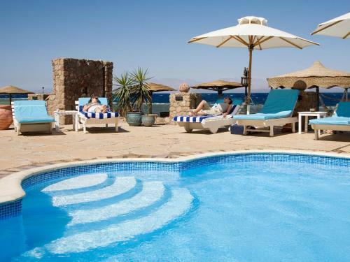 Coral Coast Hotel