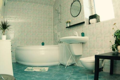 Hostal Bird House Apartment