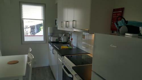 Apartamento Trolltunga Guesthouse