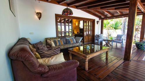 Villa Ana