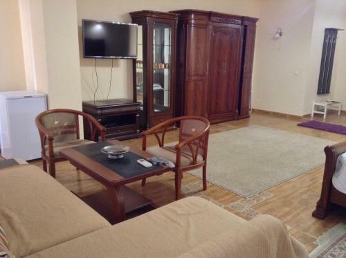 Hostal Gostevoy Dom Na Parallel'noy