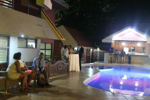 Alisa Hotel Labone