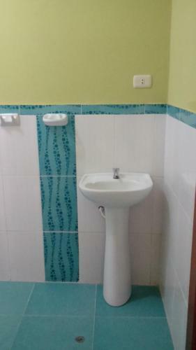 Hostal Alojamiento "selva Del Sol"