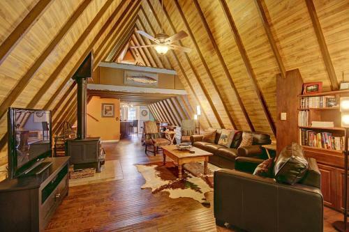 Spruce Creek Lodge