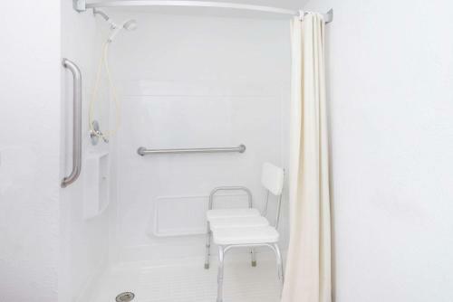 Hotel Super 8 Newcomerstown