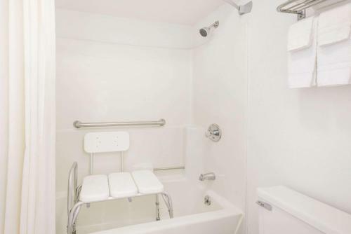 Hotel Super 8 Newcomerstown